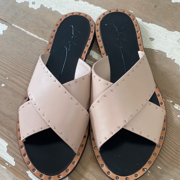 Free people & Neiman Marcus BNWT Lola Cruz Nude Statement flat sandal 🔥🌈 - Picture 6 of 12